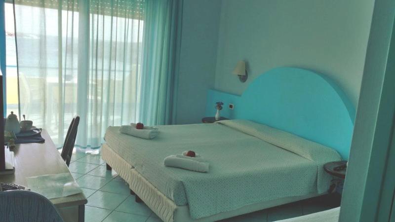Hotel Baia Turchese ลัมเปดูซา ภายนอก รูปภาพ